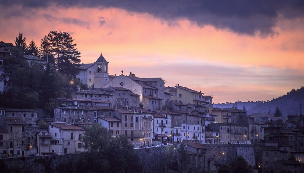 capistrello abruzzo borghi autentici ditalia foto di franco persia
