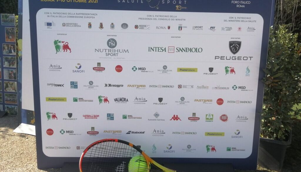 cartello tennis & friends