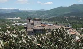 Macchia d'Isernia - Castello baronale D'Alena