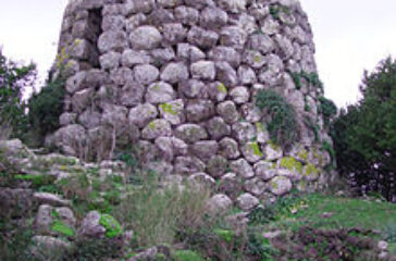 220px nuraghe longu