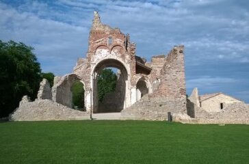 abbazia san eustacchio