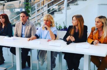 foto 1 sindaco giuseppe guida , maridi adele vairo rosaria de cicco ester gatta