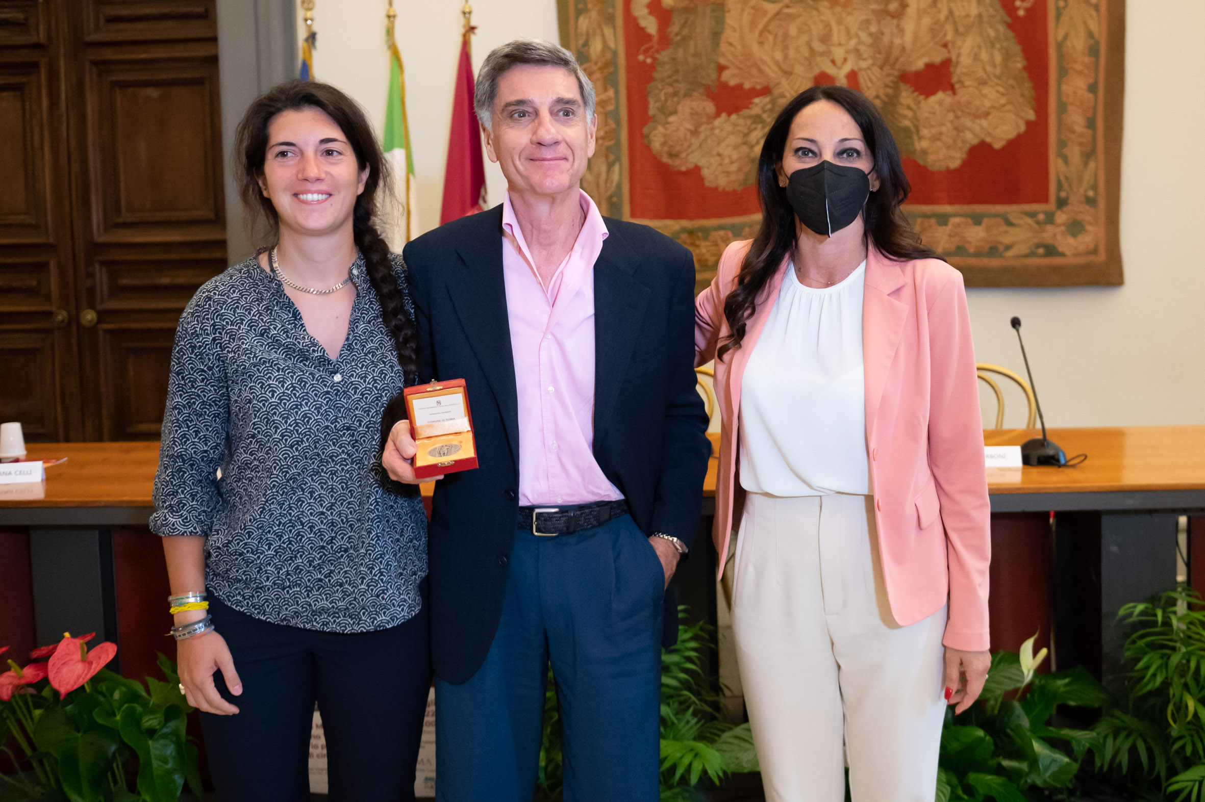 foto di roberto di tondo da sx ginevra barboni marco tullio barboni svetlana celli presidente assemblea capitolina