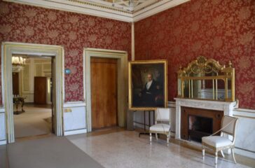 sale private palazzo reale 3