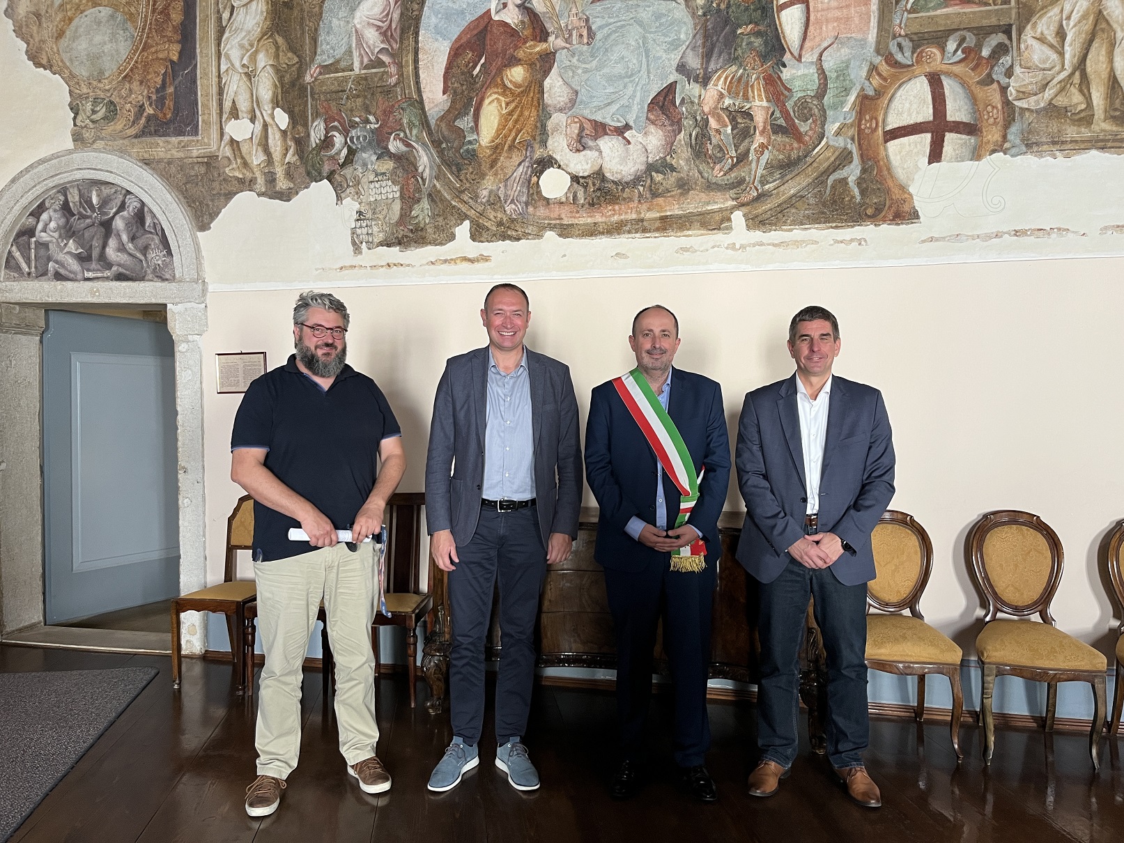 pesaro vimini a rovigno con marko paliaga e vicesindaco david modrušan