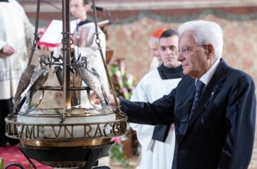 mattarella ad assisi 2