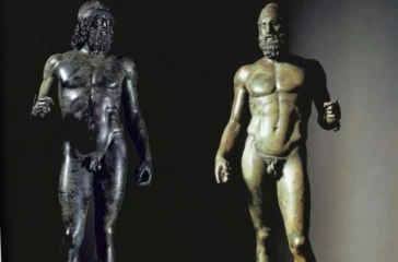 bronzi riace calabria