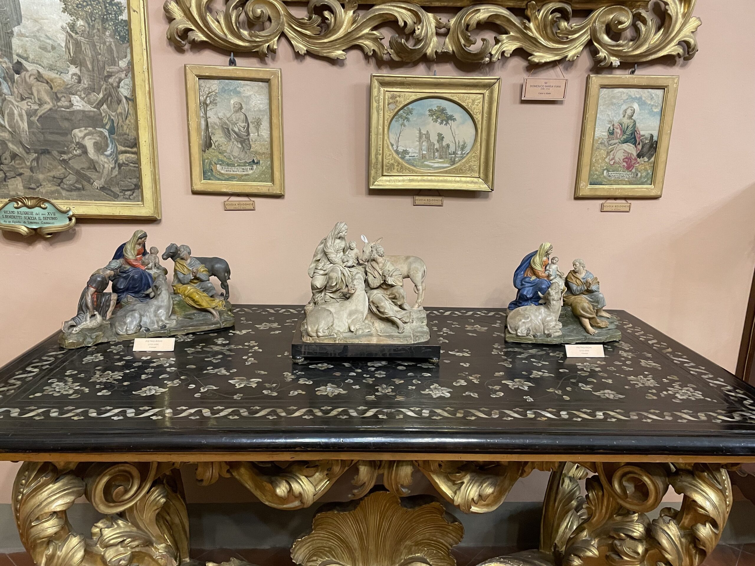 5 tre presepi pietro righi allestimento