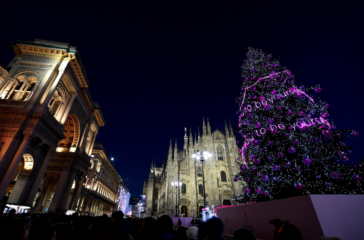 albero natale a milano