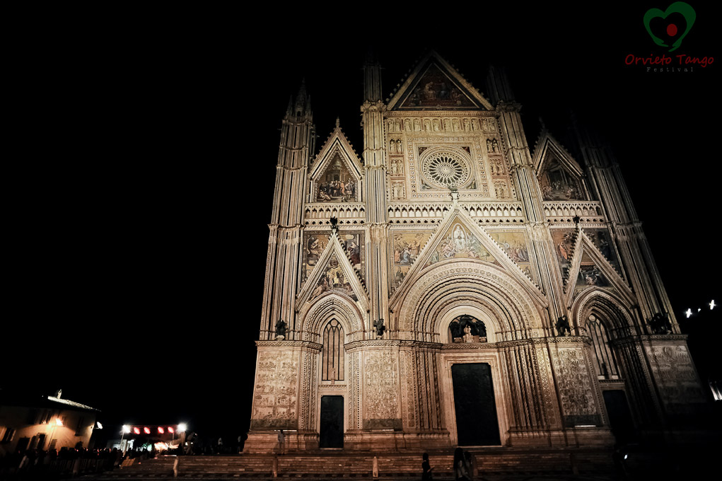 orvieto piazza duomo