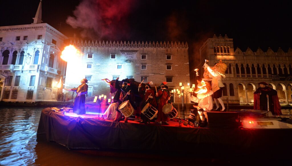 opening parade 01 venezia