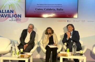 Cutro, Calabria, Italia al Festival del Cinema di Cannes