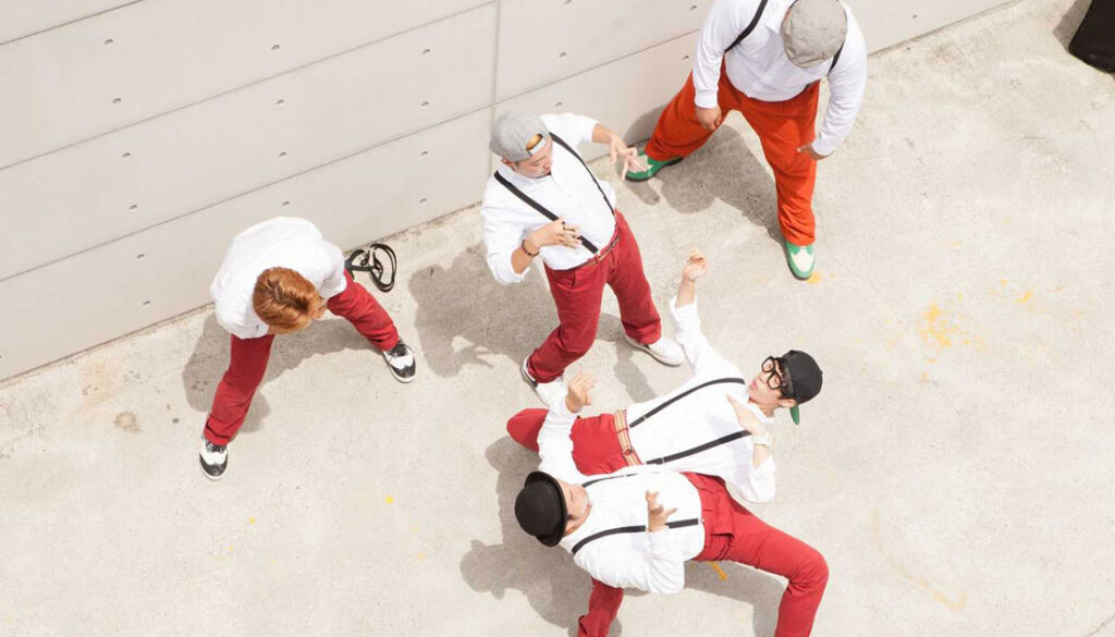 Korean Street Dance by Artgee