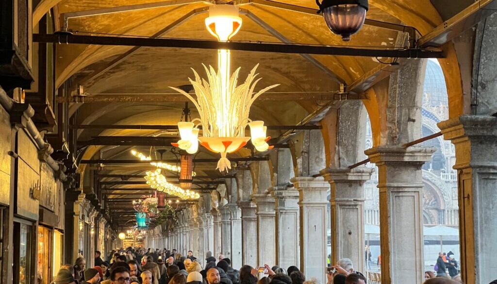 Murano illumina il mondo