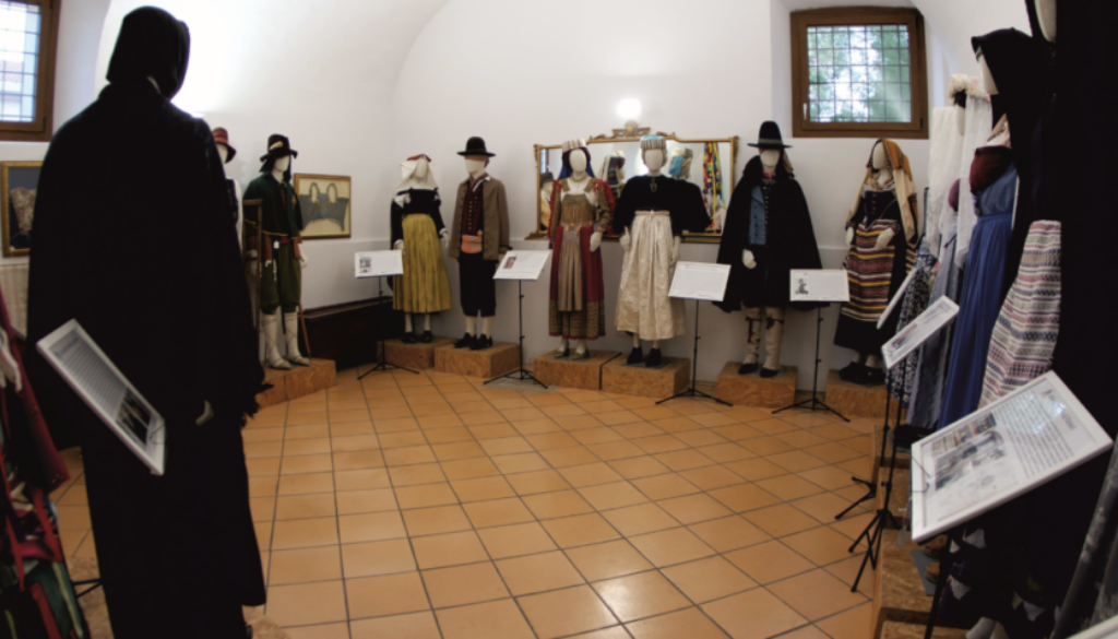 museo etnografico.2