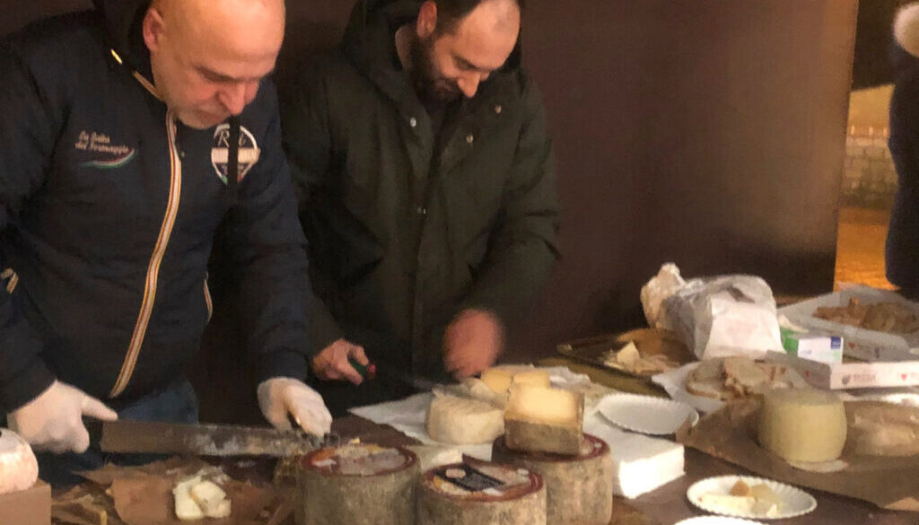 Formaggi in bella vista a Sacrofano