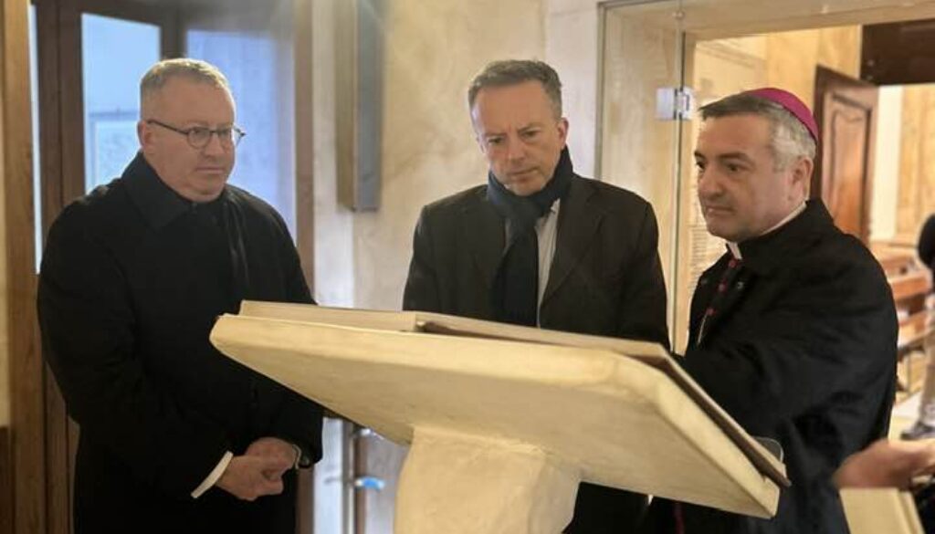 L’ambasciatore di Francia in Italia a L’Aquila