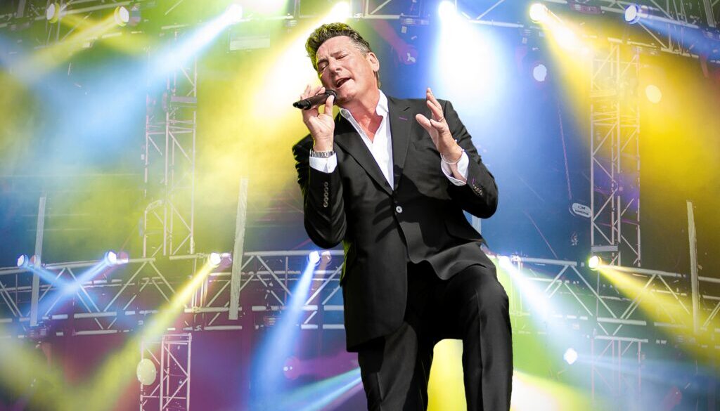 Tony Hadley in concerto