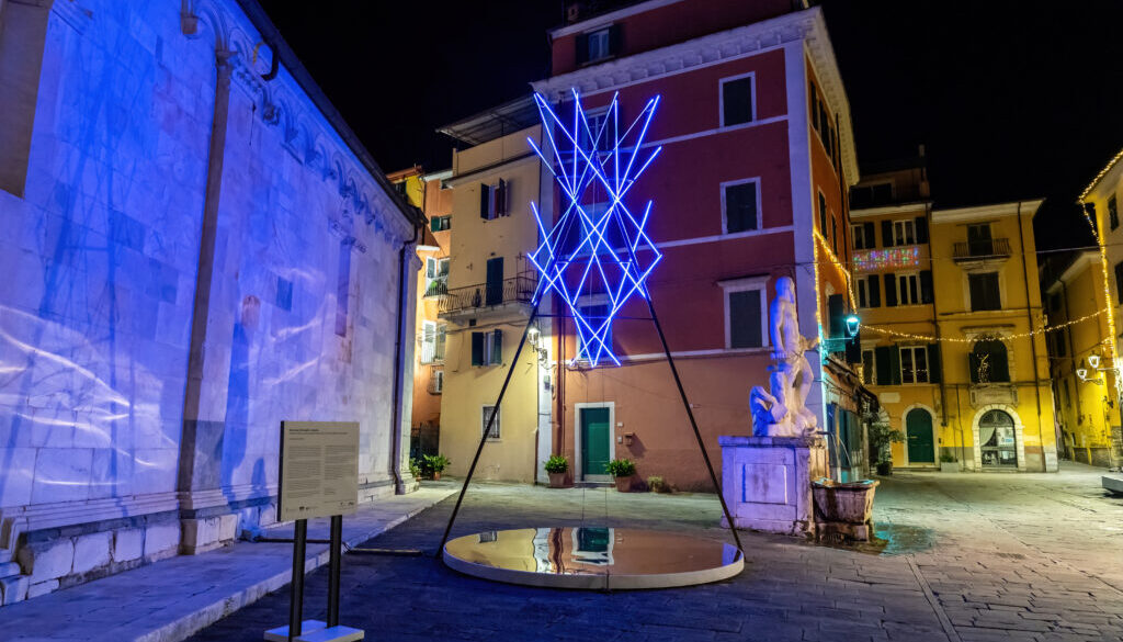 A Carrara la magia di un Natale d’artista