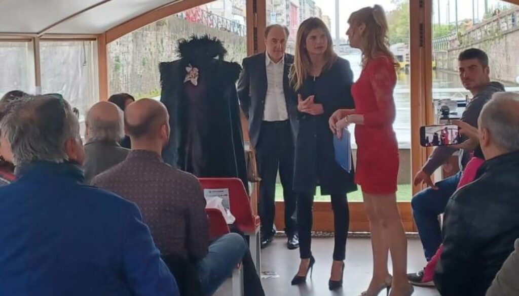 Minicrociera Dusiana sui Navigli milanesi