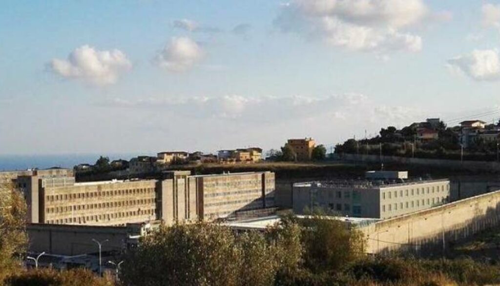 Cesare Pavese nelle carceri grazie a La cultura rende liberi