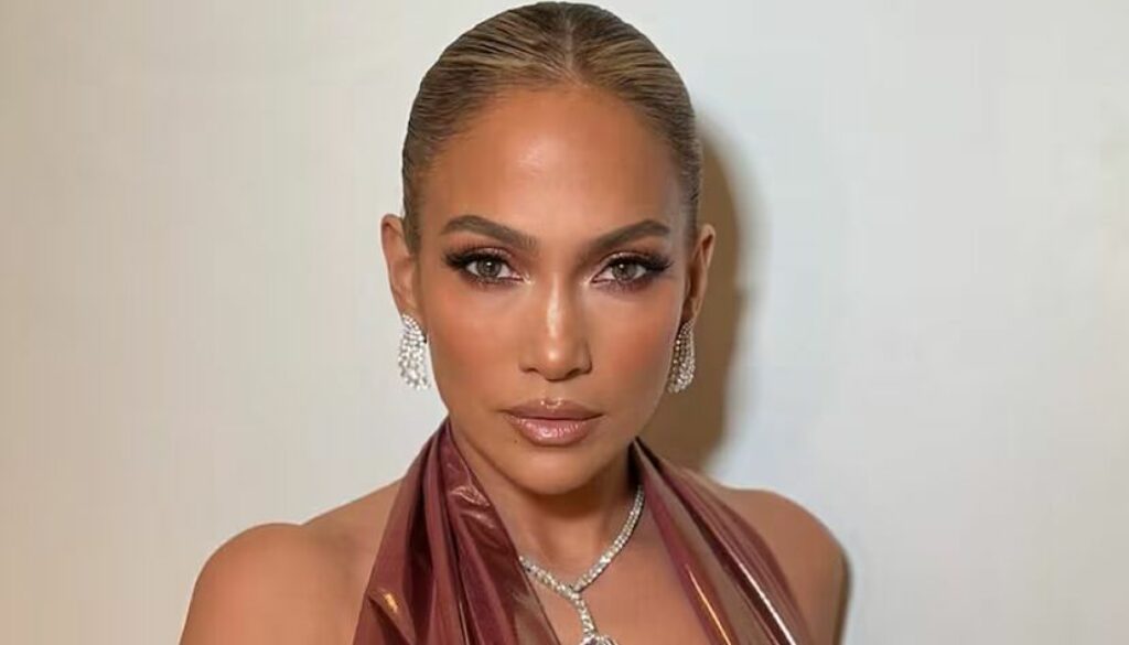 Jennifer Lopez in Costa Smeralda