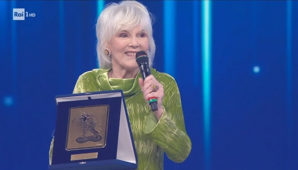 Premio alla Carriera a Caterina Caselli