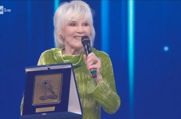 Premio alla Carriera a Caterina Caselli